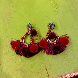 Cloth, stud earrings purple